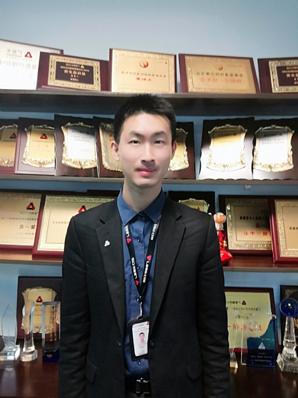 魔都青年的第一张照片--上海认干亲服务网