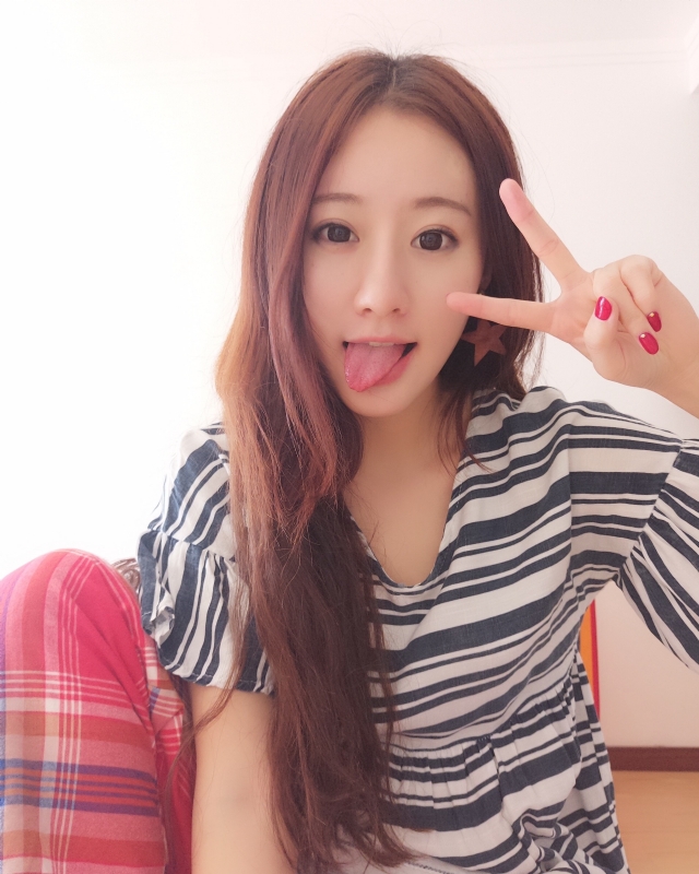 没有故事的女同学的第三张照片--上海认干亲服务网