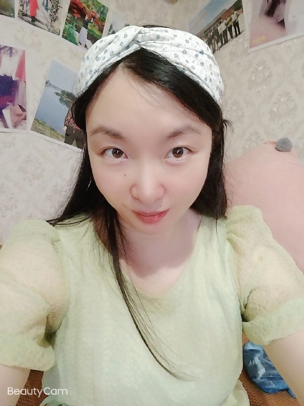 佳佳的第一张照片--上海认干亲服务网