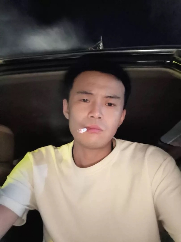 爱睡觉的土拨鼠的第一张照片--上海认干亲服务网